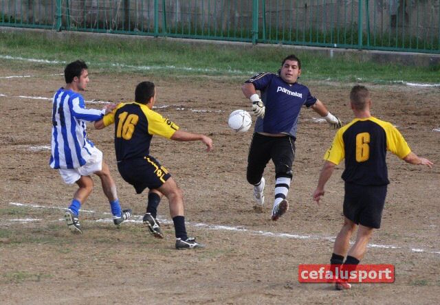 101017_Caltavut 203y_tn.jpg